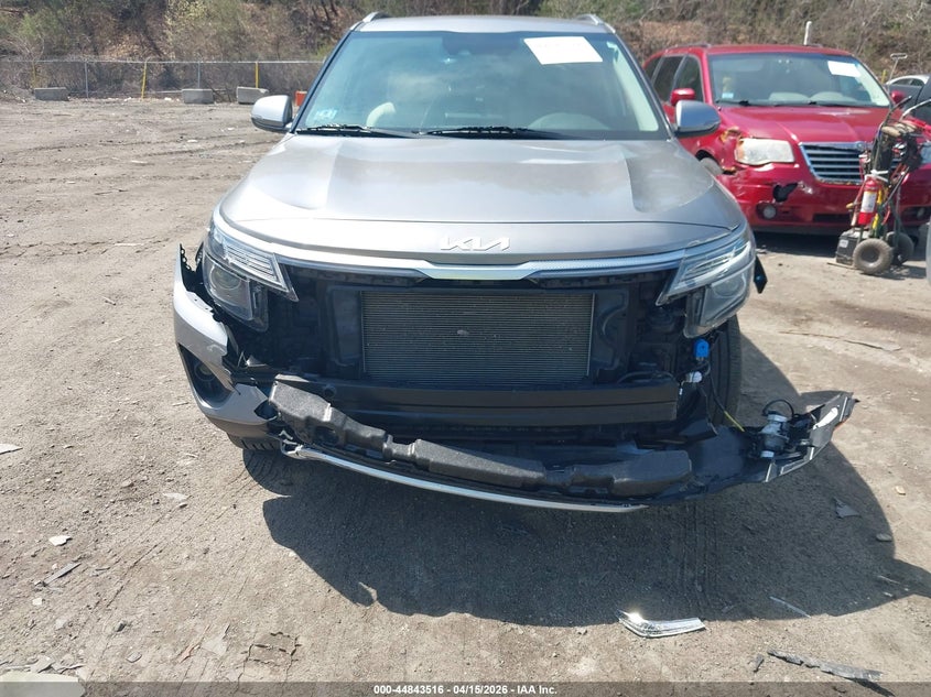 2022 Kia Seltos Ex VIN: KNDERCAA9N7240070 Lot: 44843516