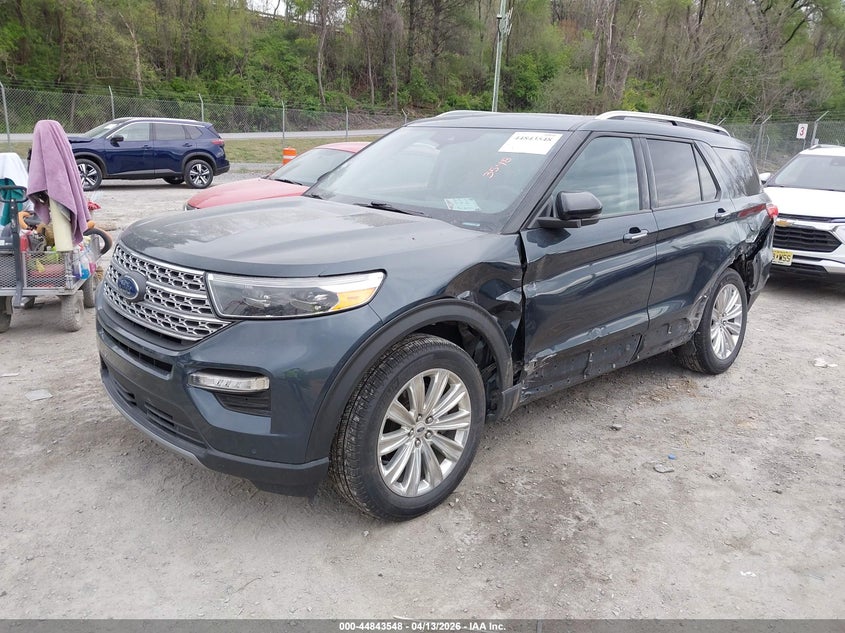 1FMSK8FH9NGA61291 2022 Ford Explorer 2.3 Limited blue