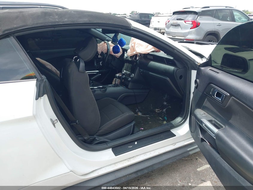 2016 Ford Mustang V6