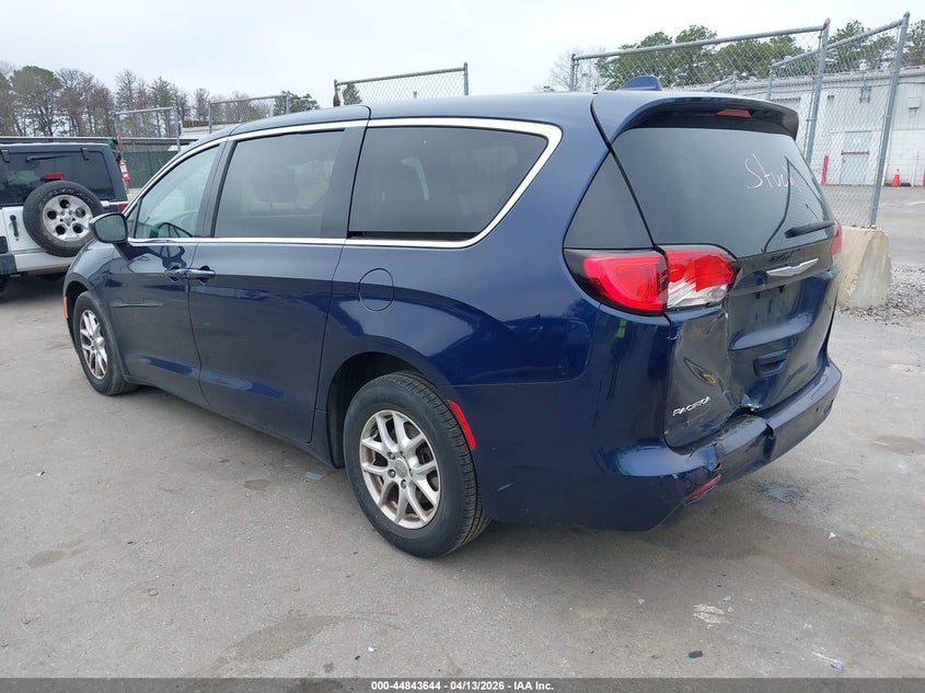 2017 Chrysler Pacifica Touring