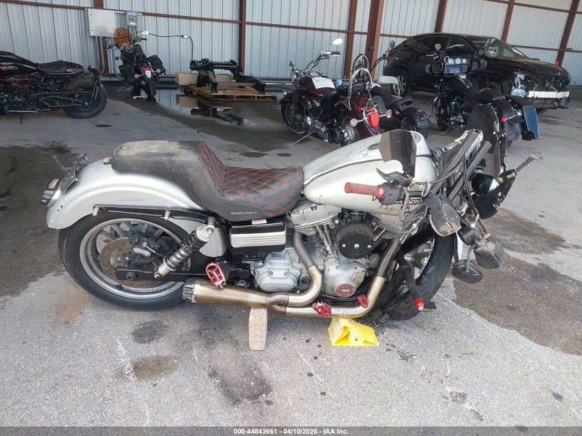 2010 Harley-Davidson Fxd VIN: 1HD1GM416AC323719 Lot: 44843661