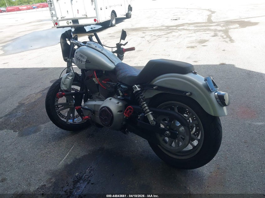 2010 Harley-Davidson Fxd