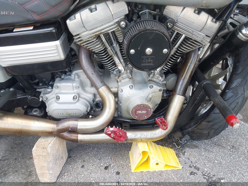 2010 Harley-Davidson Fxd VIN: 1HD1GM416AC323719 Lot: 44843661