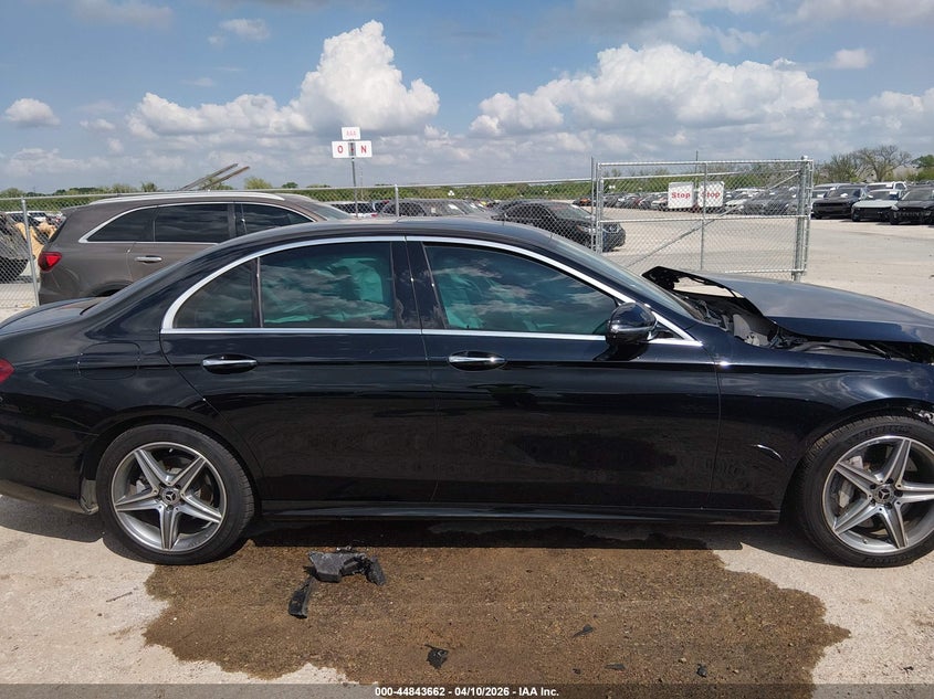2019 Mercedes-Benz E 300 VIN: WDDZF4JB6KA512071 Lot: 44843662
