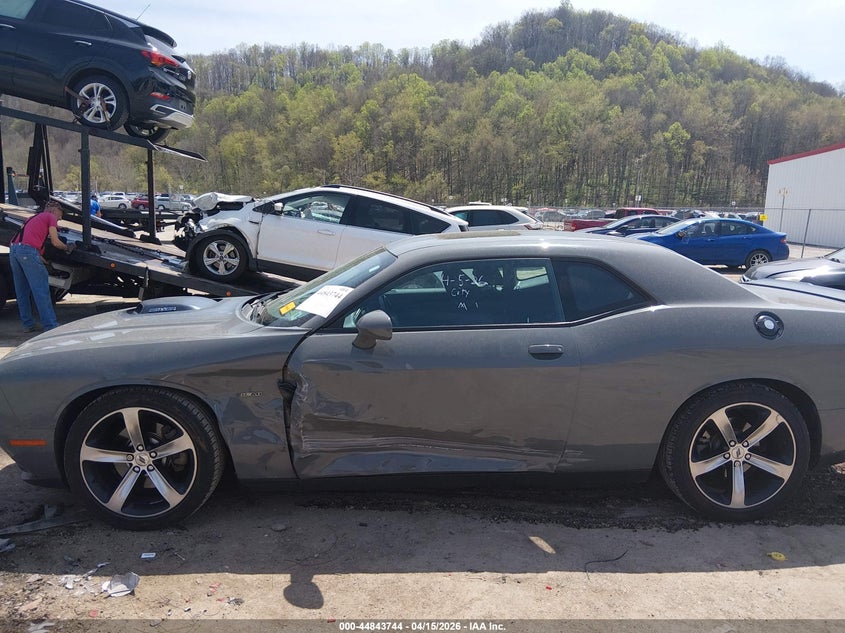 2017 Dodge Challenger R/T Shaker VIN: 2C3CDZBT1HH545567 Lot: 44843744