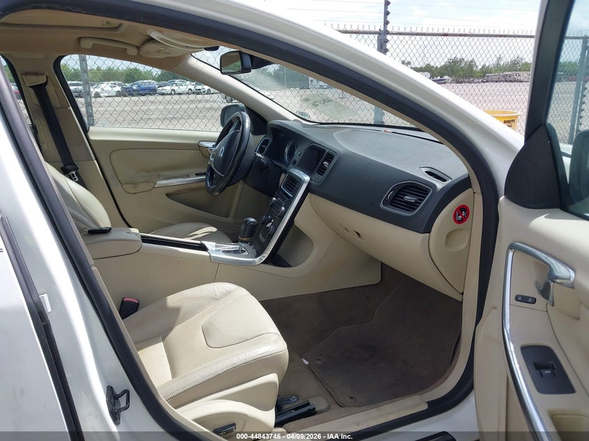 2012 VOLVO S60 auction photo 5