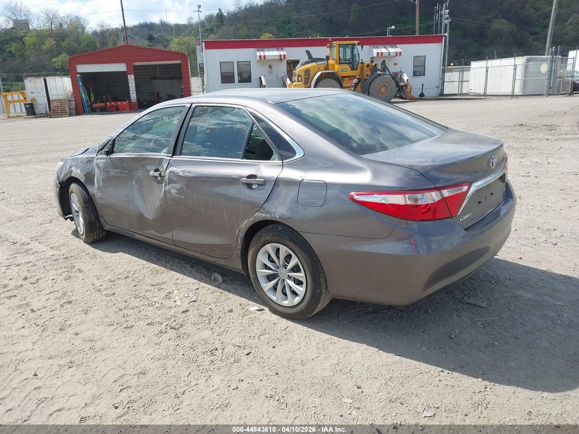 2015 Toyota Camry Le