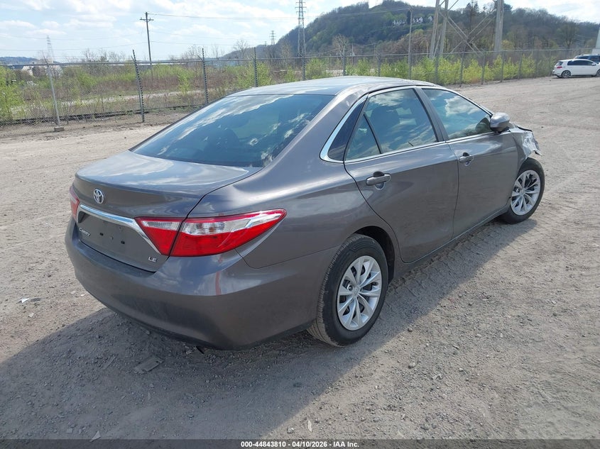 2015 Toyota Camry Le