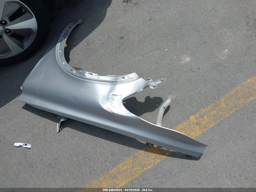 2011 Volvo C30 T5/T5 R-Design VIN: YV1672MK9B2195708 Lot: 44843824