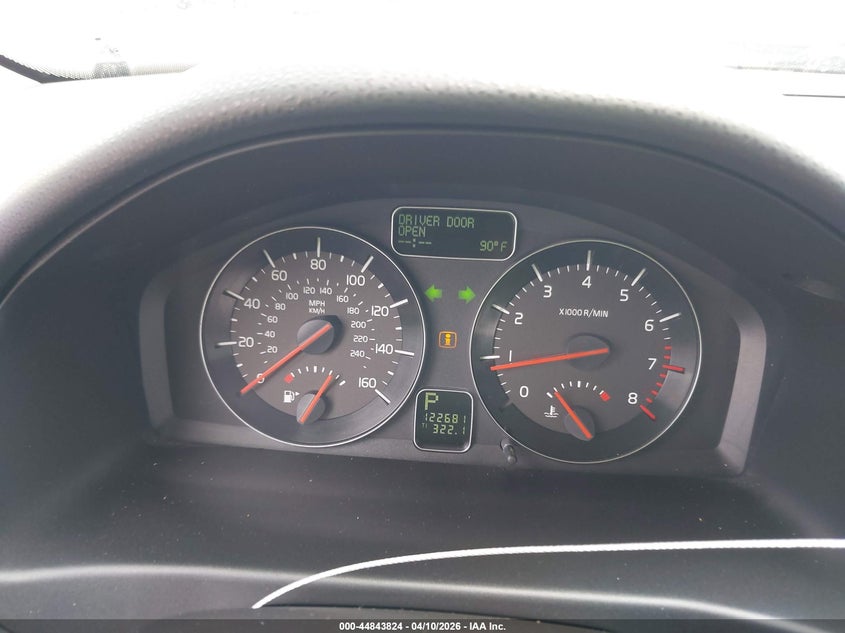 2011 Volvo C30 T5/T5 R-Design VIN: YV1672MK9B2195708 Lot: 44843824