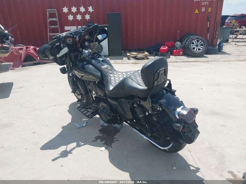 2007 Harley-Davidson Flhx VIN: 1HD1KB4177Y683550 Lot: 44843857