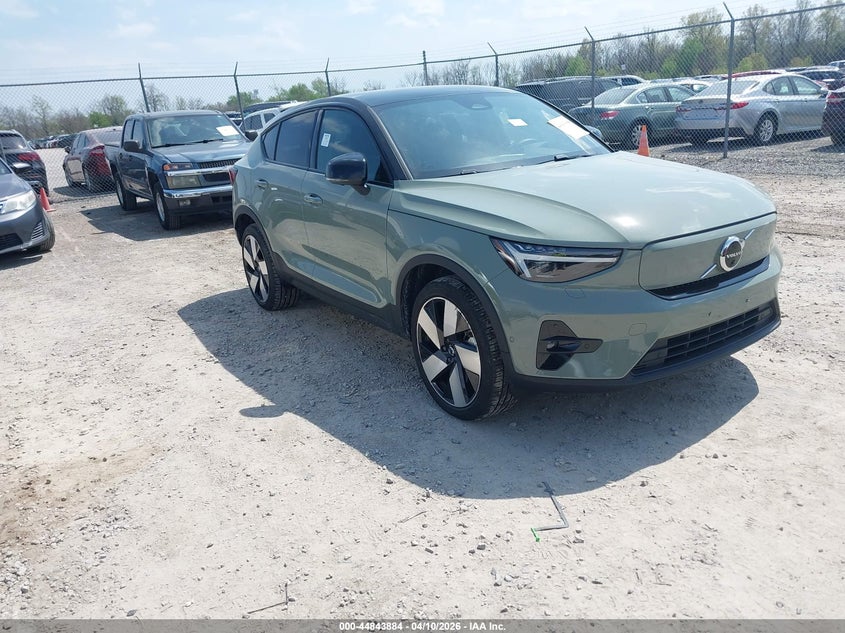 2022 Volvo C40 Recharge Pure Electric P8 Ultimate