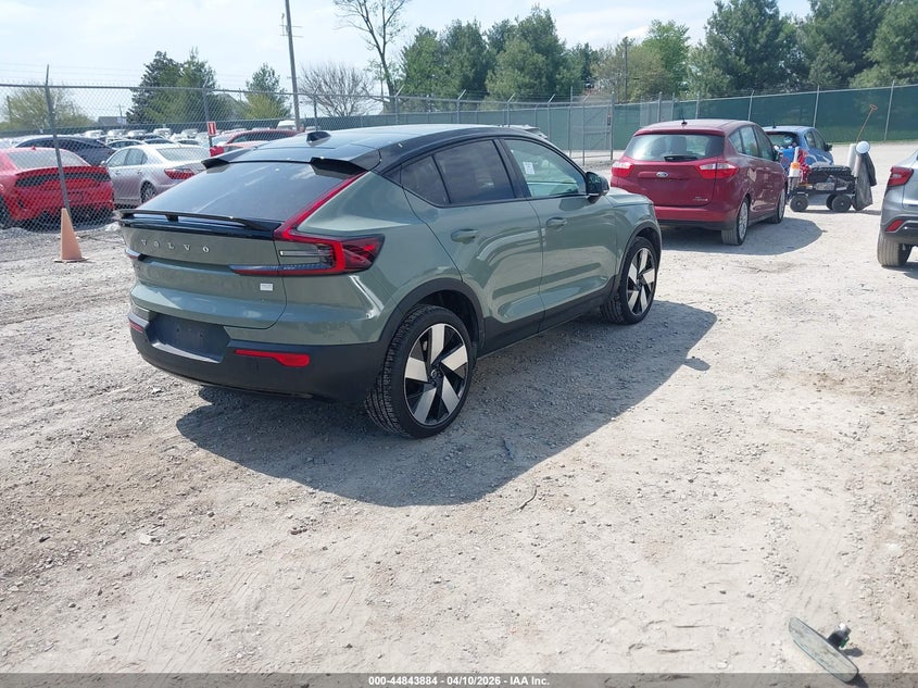 2022 Volvo C40 Recharge Pure Electric P8 Ultimate