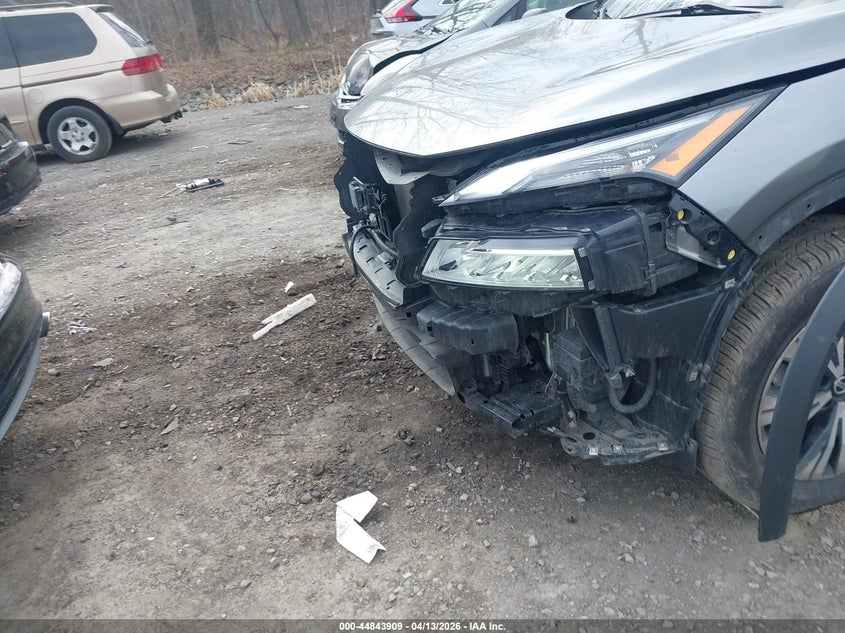 VIN 5N1AT3BB0MC700323 2021 NISSAN ROGUE SV INTELLIGENT AWD