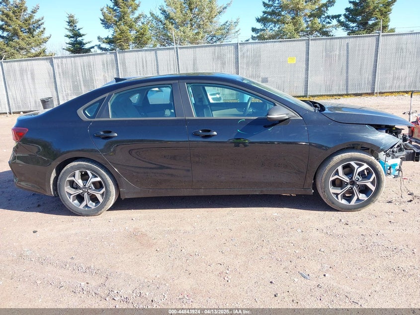2021 Kia Forte Lxs VIN: 3KPF24AD9ME355100 Lot: 44843924