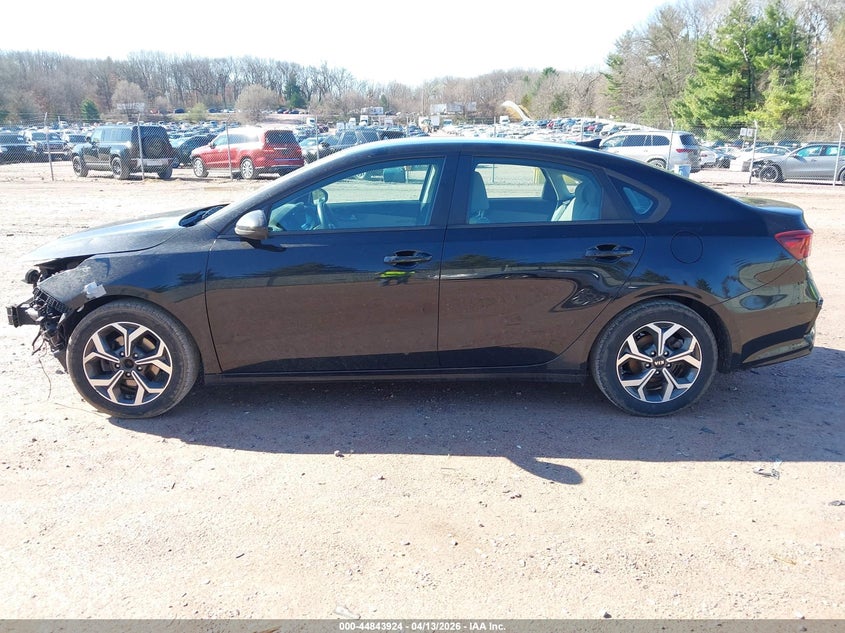 2021 Kia Forte Lxs VIN: 3KPF24AD9ME355100 Lot: 44843924