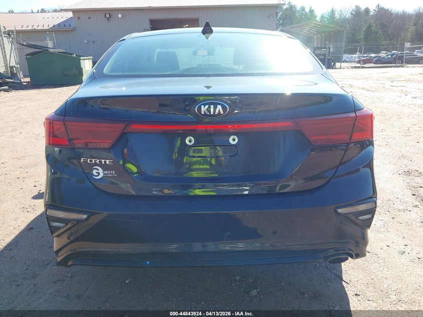 2021 Kia Forte Lxs VIN: 3KPF24AD9ME355100 Lot: 44843924