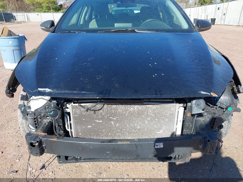 2021 Kia Forte Lxs VIN: 3KPF24AD9ME355100 Lot: 44843924