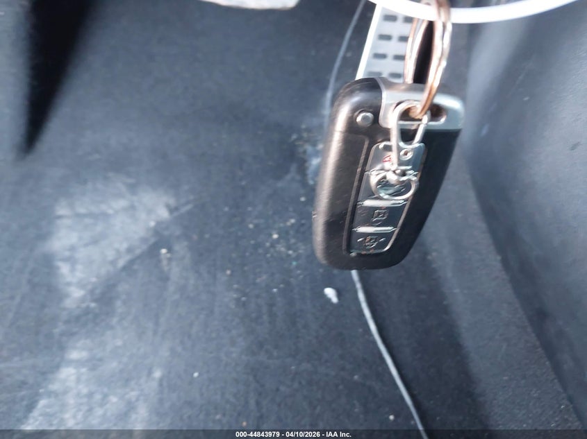 2014 Hyundai Veloster Turbo W/Blue VIN: KMHTC6AEXEU208478 Lot: 44843979