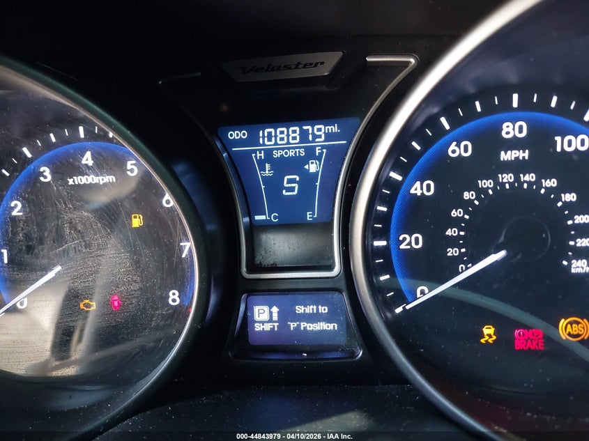 2014 Hyundai Veloster Turbo W/Blue VIN: KMHTC6AEXEU208478 Lot: 44843979