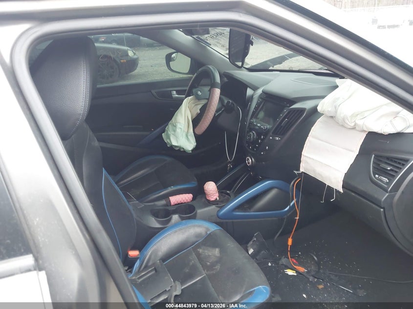 2014 Hyundai Veloster Turbo W/Blue