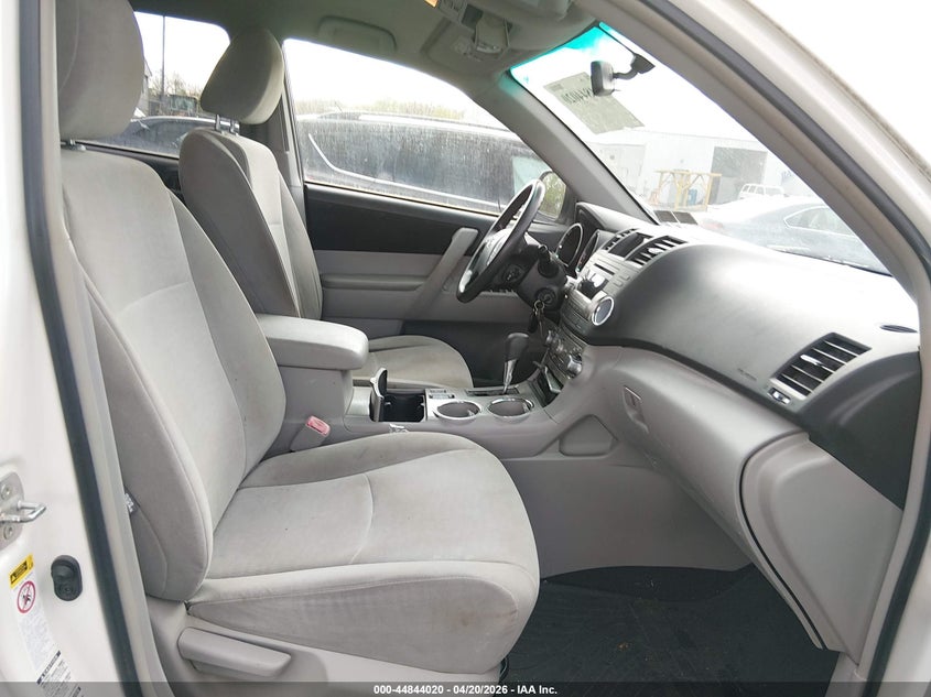 2011 Toyota Highlander Base V6