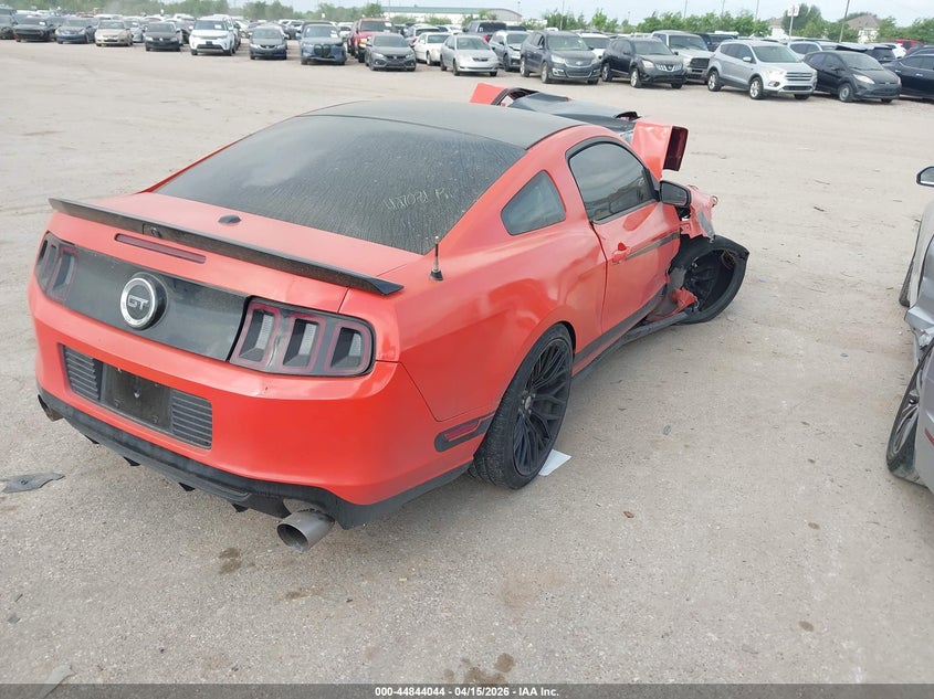 2013 Ford Mustang Gt Premium