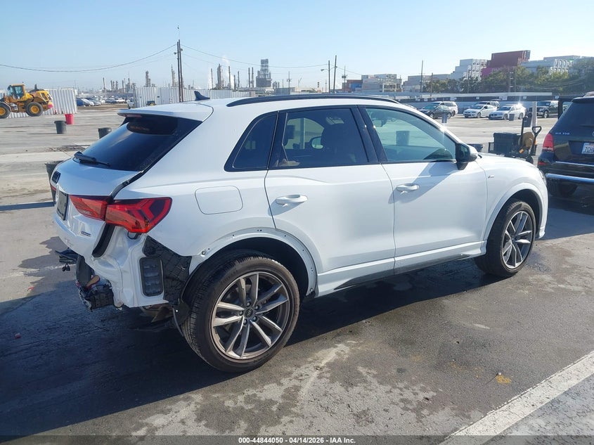 2025 Audi Q3 2.0 Premium 45 Tfsi S Line Quattro Tiptronic white Lot 111044844050 Vin WA1DECF31S1064738