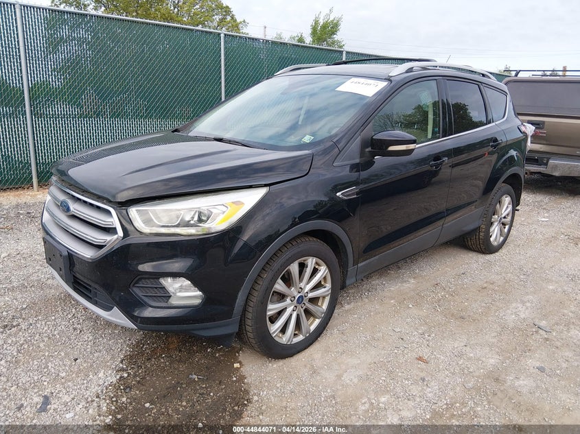 1FMCU9J90HUB71897 2017 Ford Escape 2.0 Titanium black