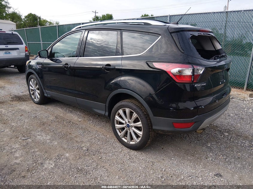 2017 Ford Escape 2.0 Titanium black Lot 111044844071 Vin 1FMCU9J90HUB71897