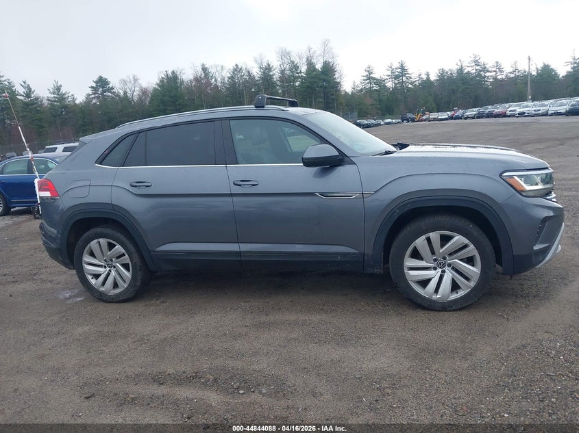 2020 Volkswagen Atlas Cross Sport 2.0T Se W/Technology/2.0T Se W/Technology R-Line VIN: 1V26C2CA2LC203605 Lot: 44844088