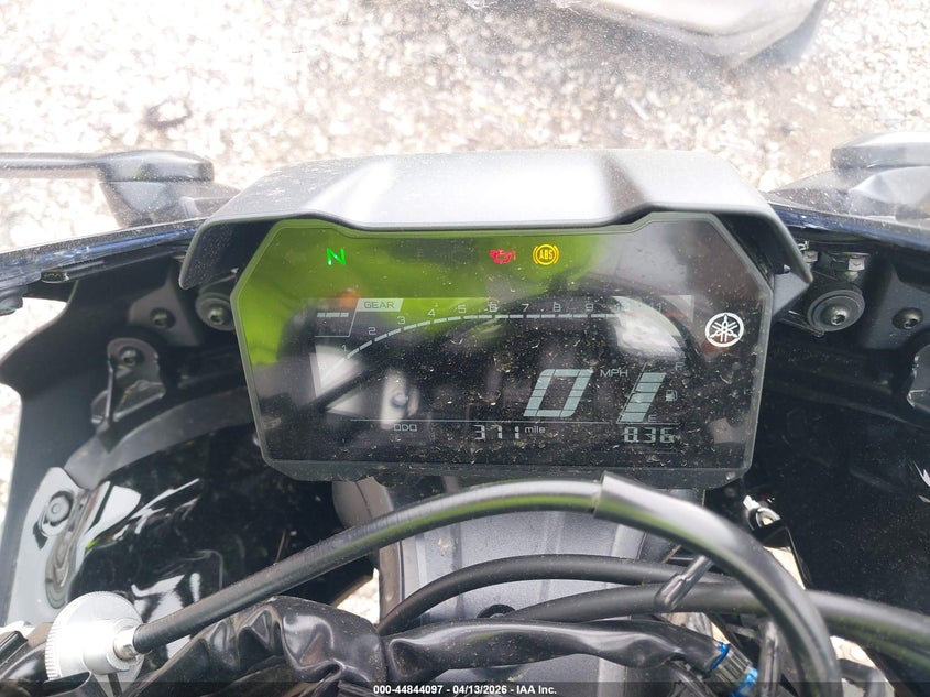 2025 Yamaha Yzfr7 VIN: JYARM38E2SA020627 Lot: 44844097