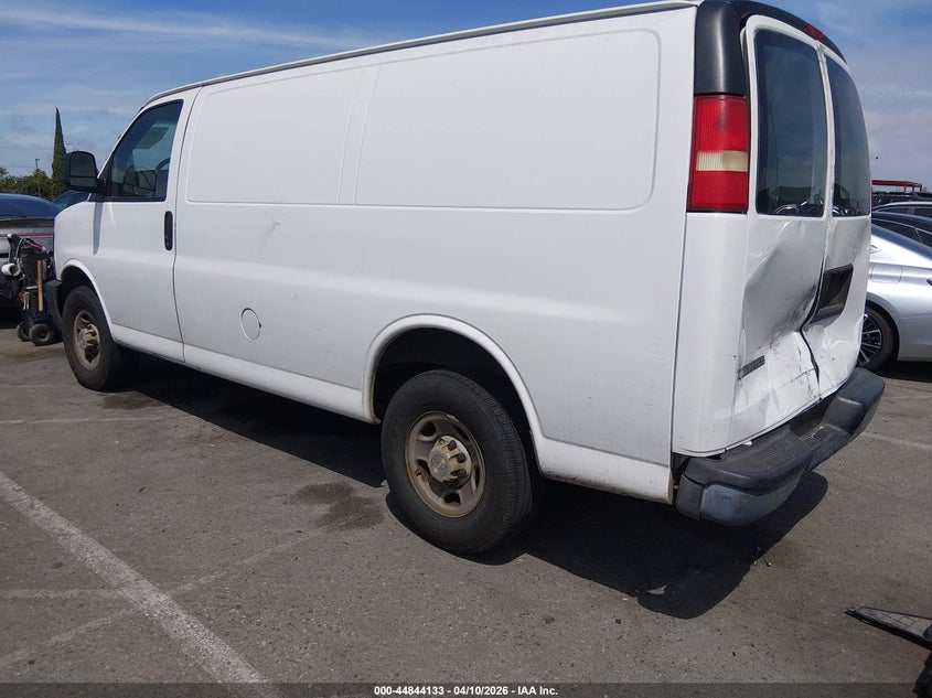2009 Chevrolet Express 2500 Work Van
