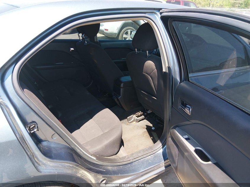 2012 Ford Fusion Hybrid VIN: 3FADP0L3XCR373303 Lot: 44844235