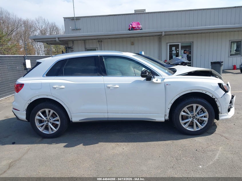 2024 Audi Q3 Premium 45 Tfsi S Line Quattro Tiptronic VIN: WA1DECF36R1140948 Lot: 44844288