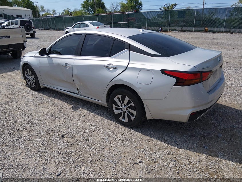 AtlanticExpress - Nissan Altima