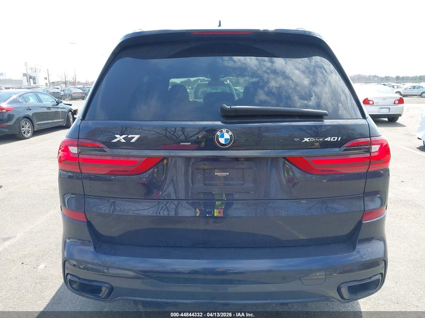2021 BMW X7 xDrive40I VIN: 5UXCW2C01M9H45488 Lot: 44844332