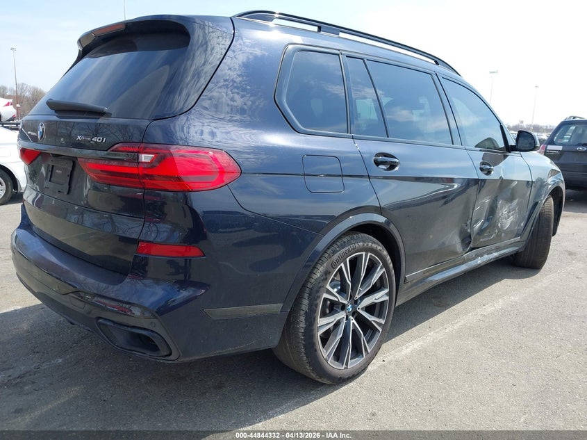 2021 BMW X7 xDrive40I