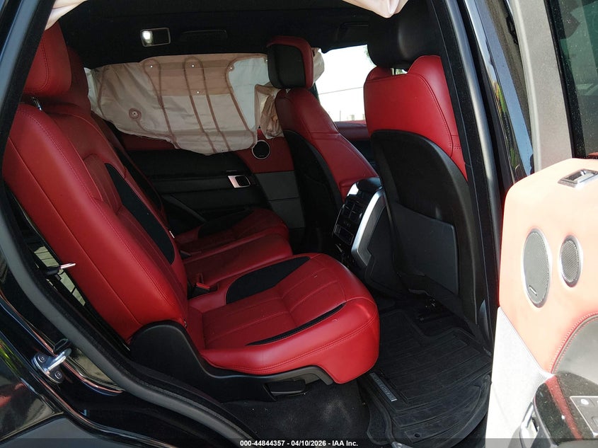 2018 Land Rover Range Rover Sport Supercharged/Supercharged Dynamic VIN: SALWR2RE6JA196623 Lot: 44844357