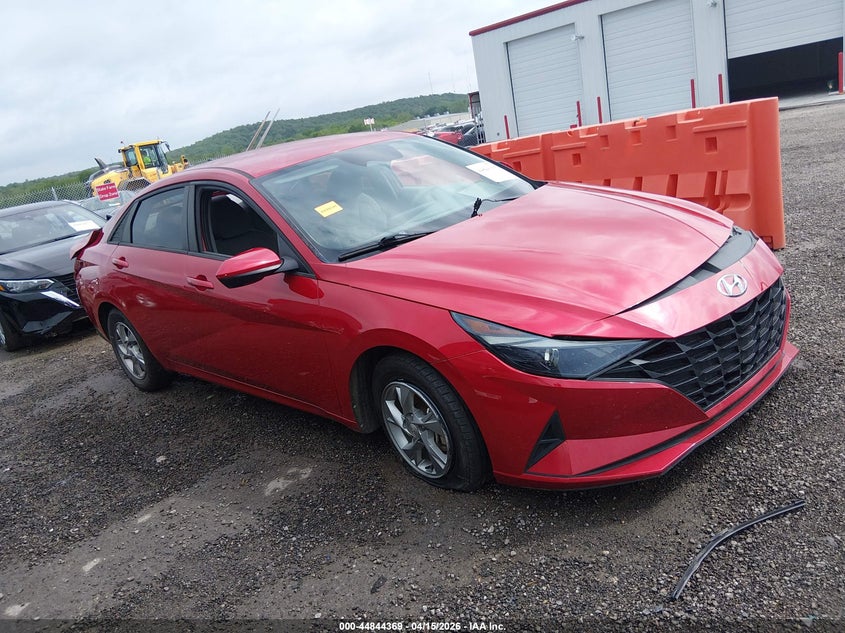 2023 HYUNDAI ELANTRA SE