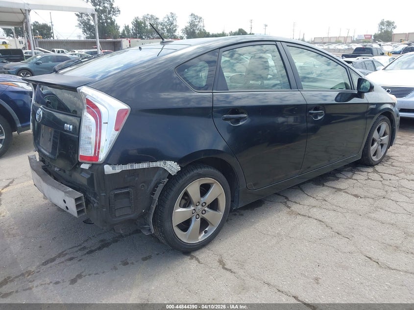 2013 Toyota Prius Three Se