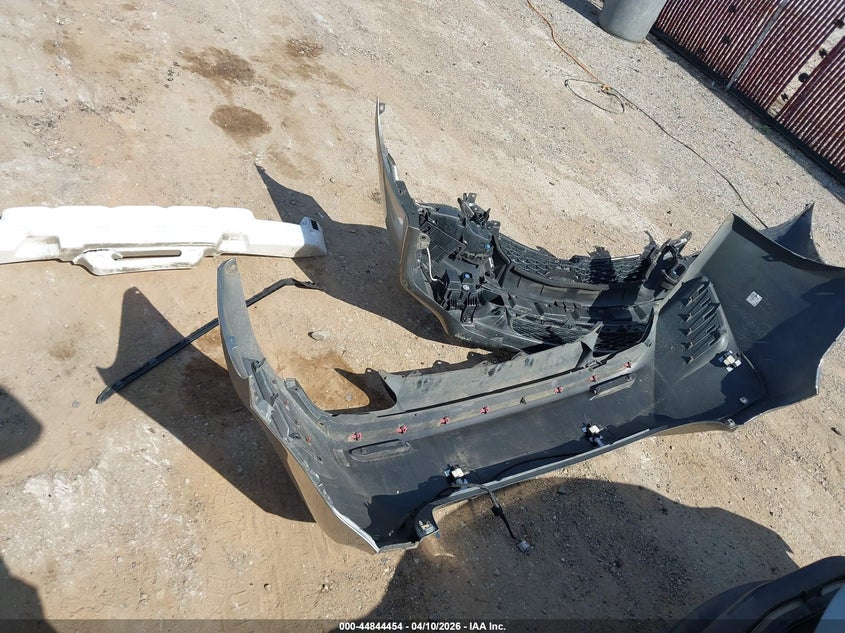 2015 Lexus Rc 350 VIN: JTHHE5BC2F5006272 Lot: 44844454