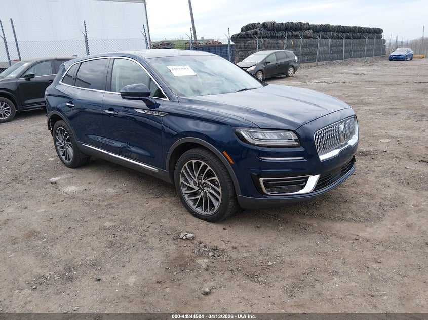 2019 Lincoln Nautilus Reserve