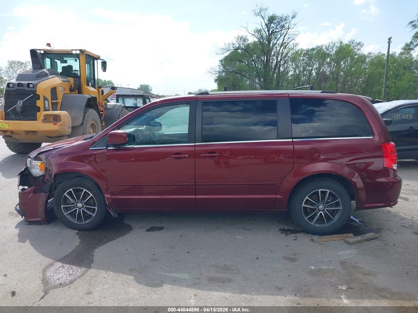 2017 Dodge Grand Caravan Sxt VIN: 2C4RDGCG9HR696078 Lot: 44844598