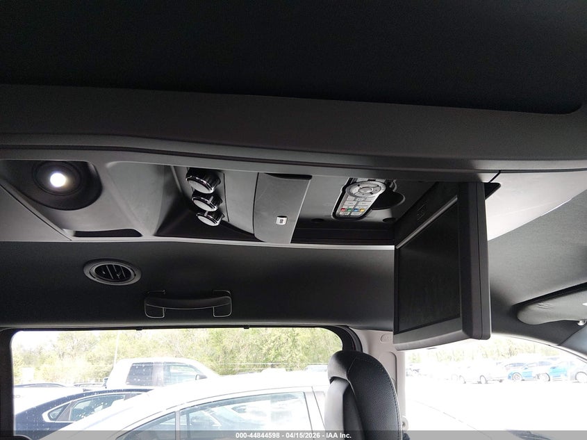 2017 Dodge Grand Caravan Sxt VIN: 2C4RDGCG9HR696078 Lot: 44844598