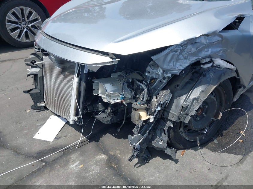 2020 Honda Civic 2.0 Lx Silver Lot 111044844600 Vin 19XFC2F68LE207756