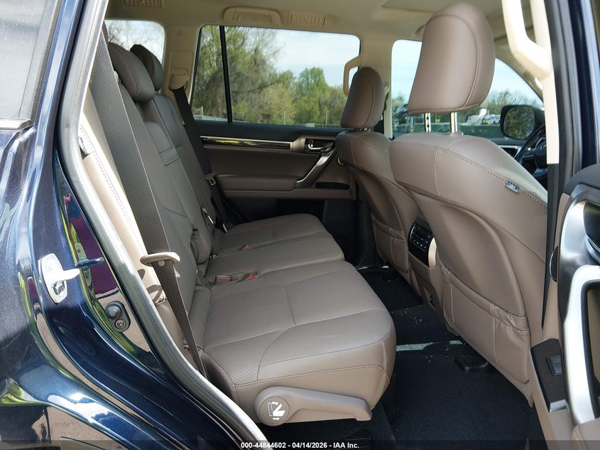 2023 Lexus Gx 460 Luxury VIN: JTJGM7BX5P5364771 Lot: 44844602