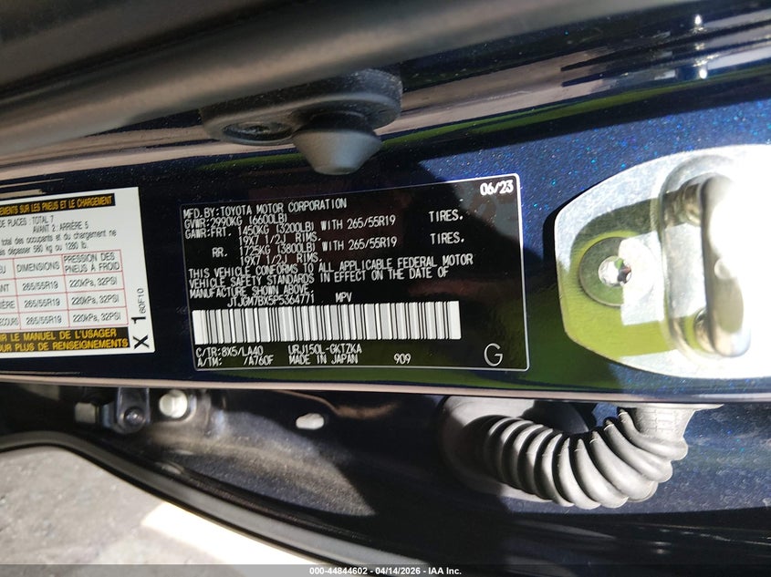 2023 Lexus Gx 460 Luxury VIN: JTJGM7BX5P5364771 Lot: 44844602