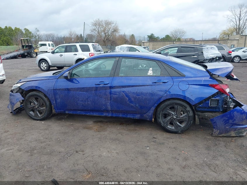 2022 Hyundai Elantra Sel VIN: 5NPLM4AG8NH084597 Lot: 44844615