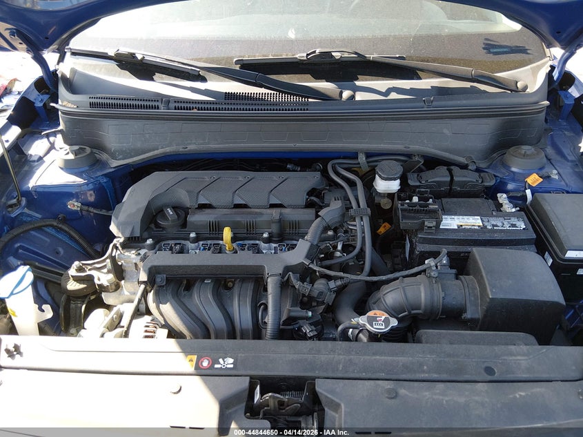 2022 Hyundai Venue Limited VIN: KMHRC8A32NU179675 Lot: 44844650